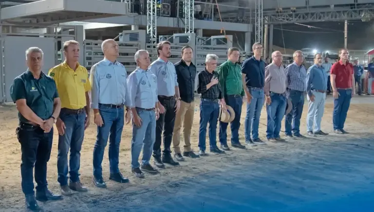 Sicoob Agroshow 2025: empresários e produtores rurais destacam a presença do deputado Luizinho Goebel