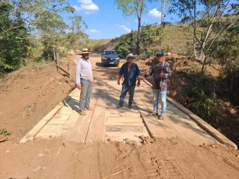 Josemar Beatto se destaca na Secretaria de Obras de Colorado do Oeste com entrega de novas pontes