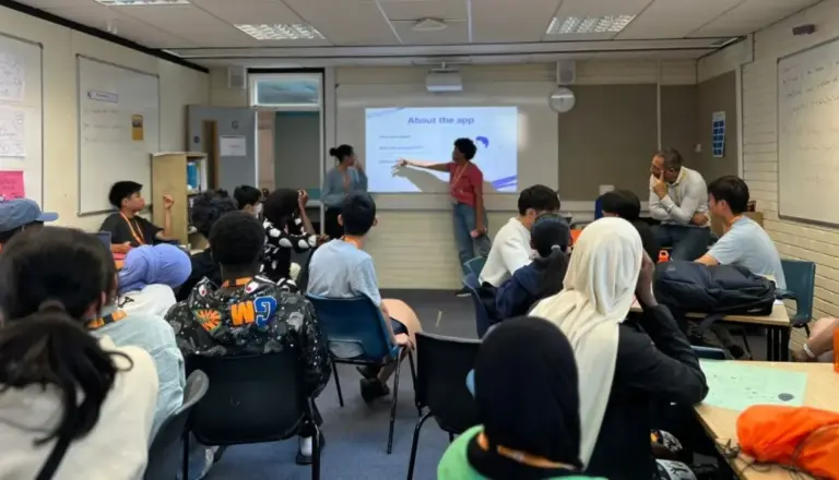 Governo de RO abre seleção de intercâmbio na Inglaterra para 35 estudantes da rede pública estadual