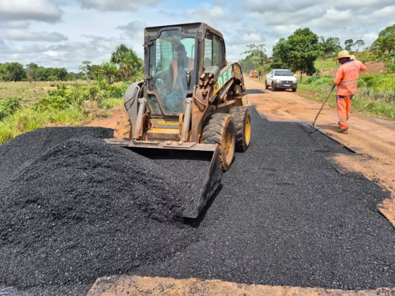 Governo de RO assegura trafegabilidade e impulsiona o agronegócio com recuperação das rodovias RO-491 e RO-492