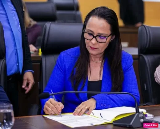 Rosangela Donadon solicita melhorias estruturais na Escola Álvares de Azevedo em Vilhena