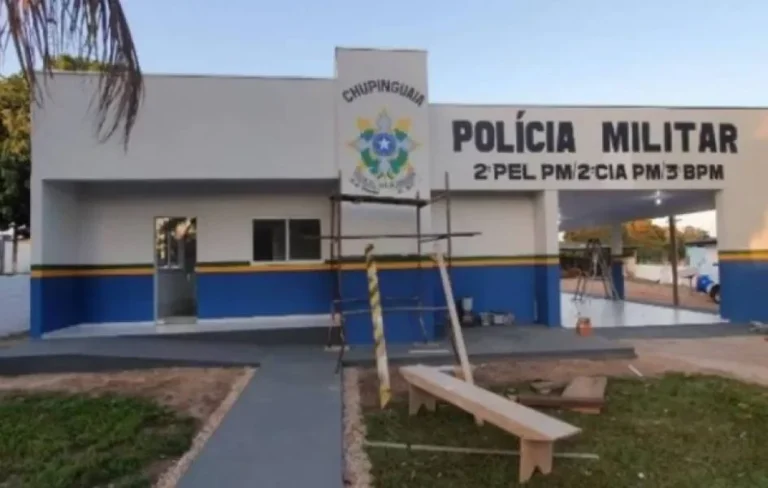 Confusão entre aluno e professoras mobiliza PM em escola de Chupinguaia