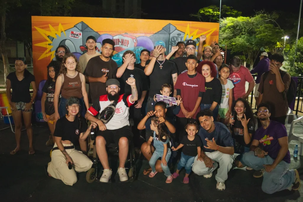 Festejo de Rima reuniu público em Vilhena com sarau, debate e batalha de MCs