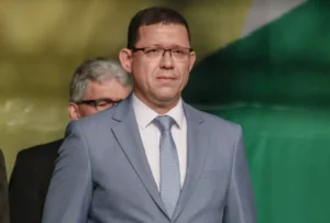 Silêncio no Dia das Mães expõe distanciamento do governo Marcos Rocha e fragilidade da comunicação oficial