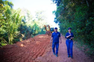 Rosangela Donadon acompanha início de obra de mais de R$ 1 milhão para recuperação da Linha 115 Chafariz, Farinheira e São Lourenço em Vilhena