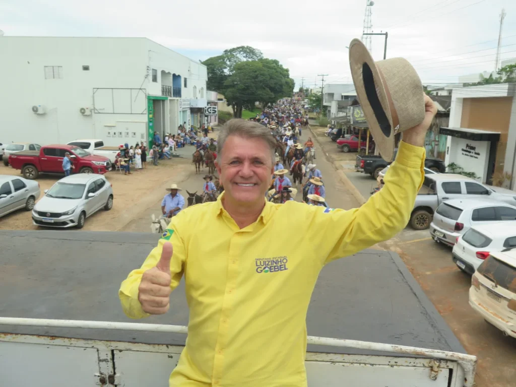 Luizinho Goebel destaca recorde de participantes na cavalgada e impacto econômico da 38ª Expocol