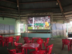 Copa na Expocol: Telão de alta definição transmitirá a estreia da Seleção Brasileira no Tatersal