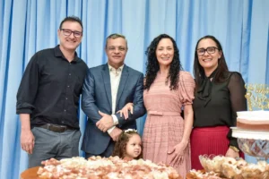 Rosangela Donadon participa de culto em ação de graças pelos cinco anos de pastorado do pastor Maxuel Kaiser em Rolim de Moura