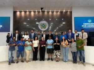 Central de Libras: Amanda Areval consegue aprovação de projeto de lei que disponibilizará intérpretes à comunidade surda de Vilhena
